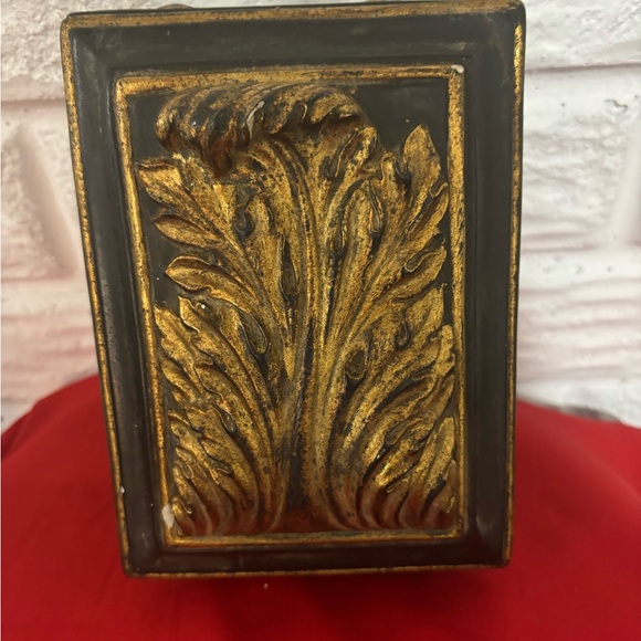 Italian Vintage Ceramic Box. It is black with gold accents and scrolled top. - Picture 2 of 11